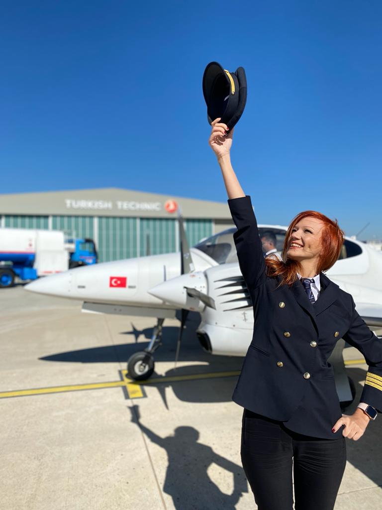 burcu-deniz-the-woman-pilot